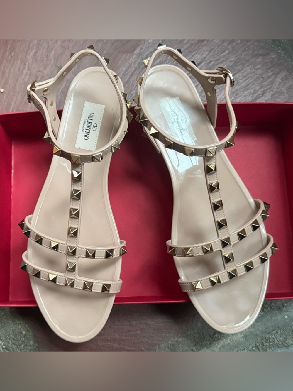 Valentino Rockstud Nude T-Strap Flat Rubber Sandals